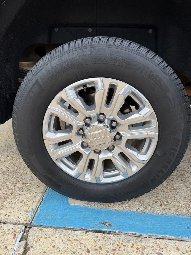 Used 2020 ONYX BLACK GMC Denali image 11