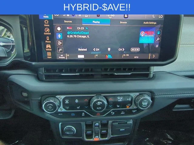 Used 2025 Gray Jeep Sahara 4xe image 21