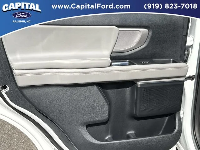 Used 2025 White Ford Active image 17
