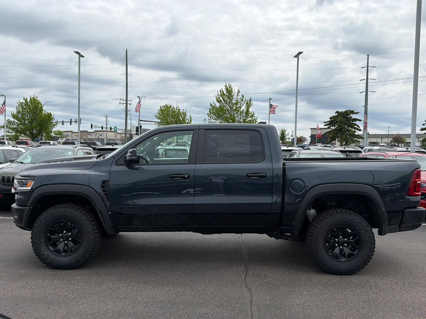 New 2026 Forged Blue Metallic Exterior Paint RAM RHO image 4