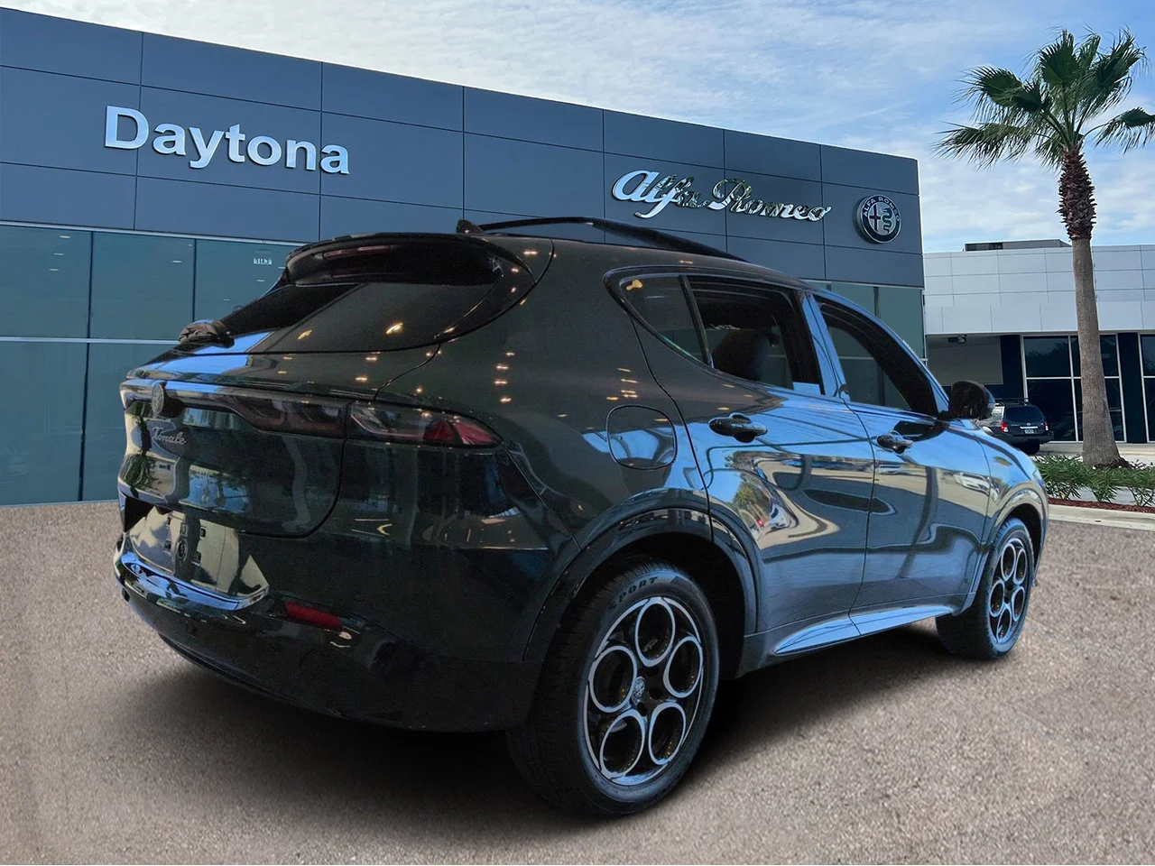 New 2026 Verde Monza (Green) Exterior Paint Alfa Romeo Sprint image 3