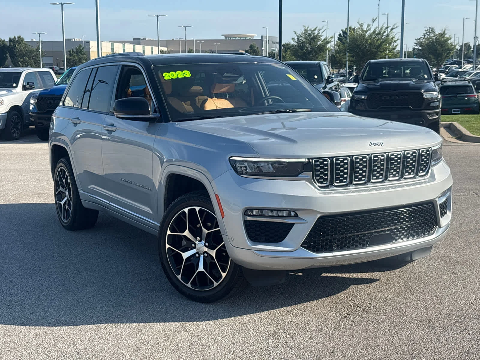 Used 2023 Jeep Grand Cherokee Summit Reserve with VIN 1C4RJHEG5P8892153 for sale in Kansas City