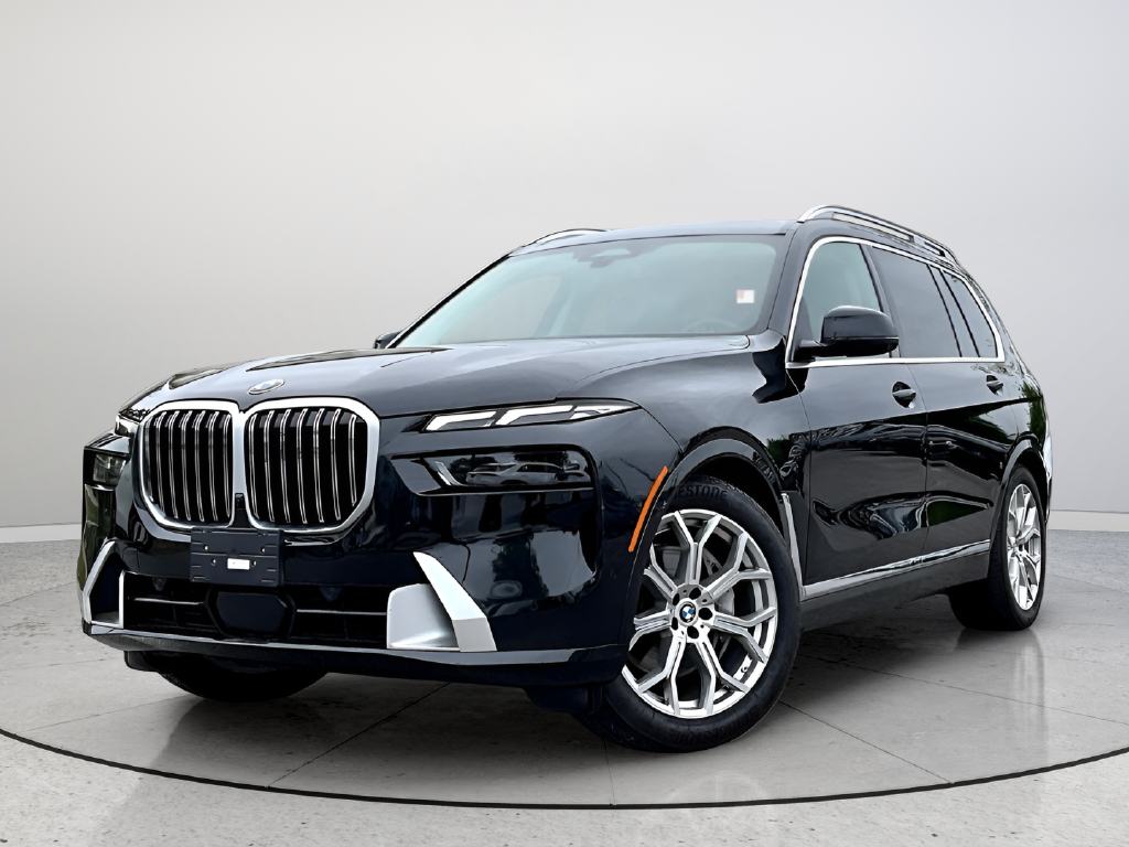2023 BMW X7