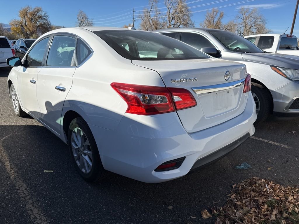 2019 Nissan Sentra SV photo 2