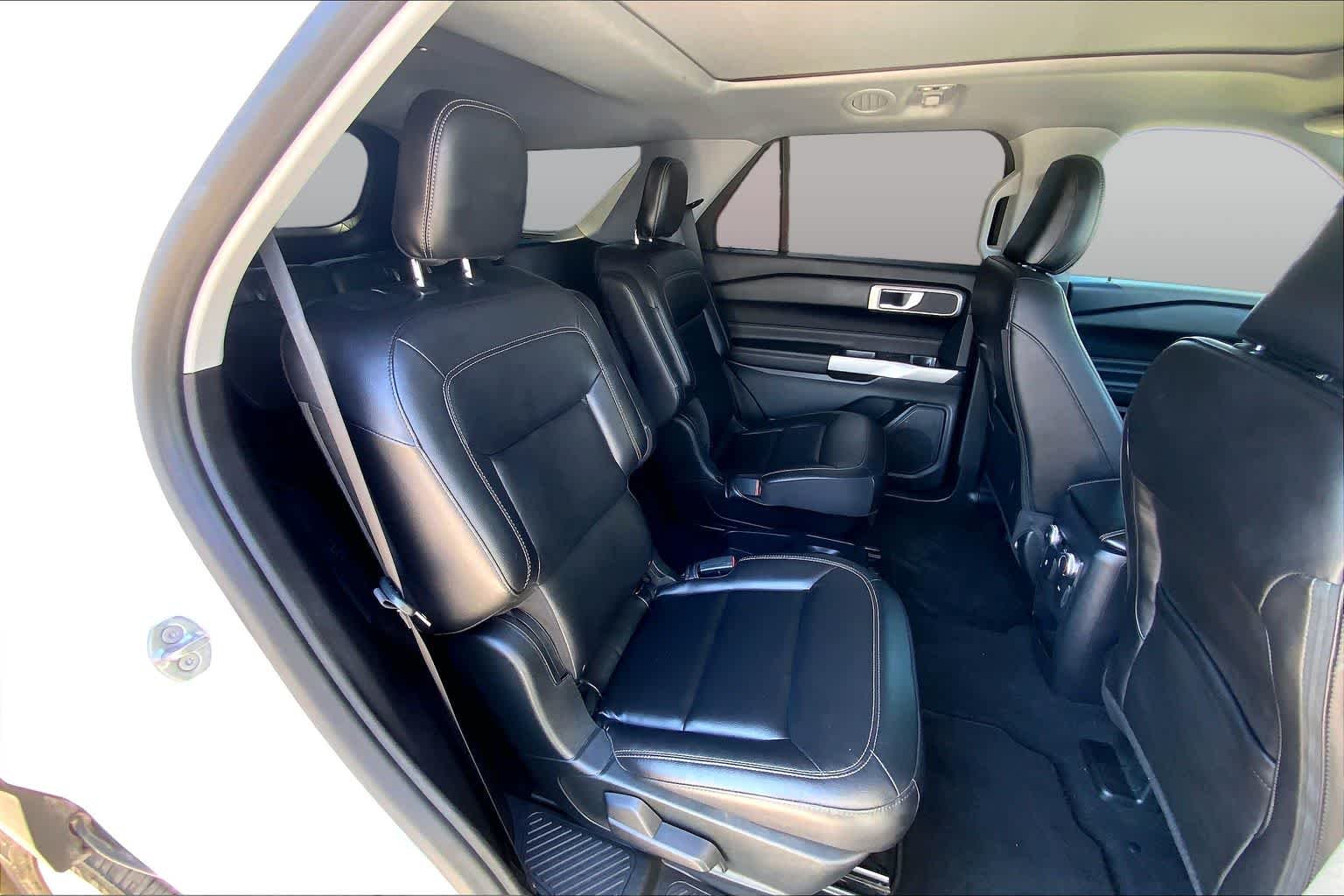 Used 2021 Star White Metallic Tri-Coat Ford XLT image 20