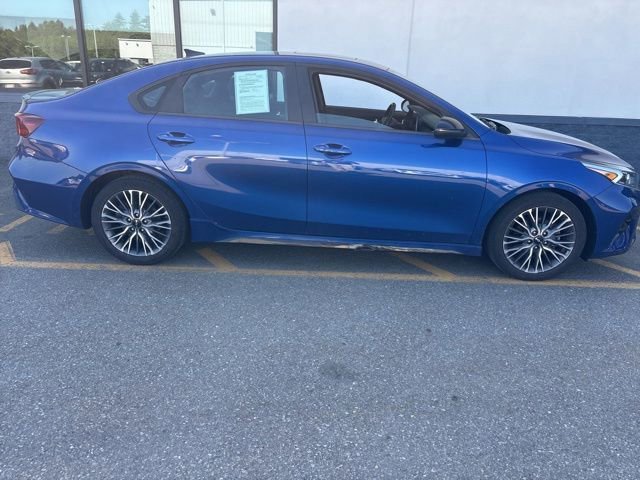 Certified Used 2024 Deep Sea Blue Kia GT-Line image 4