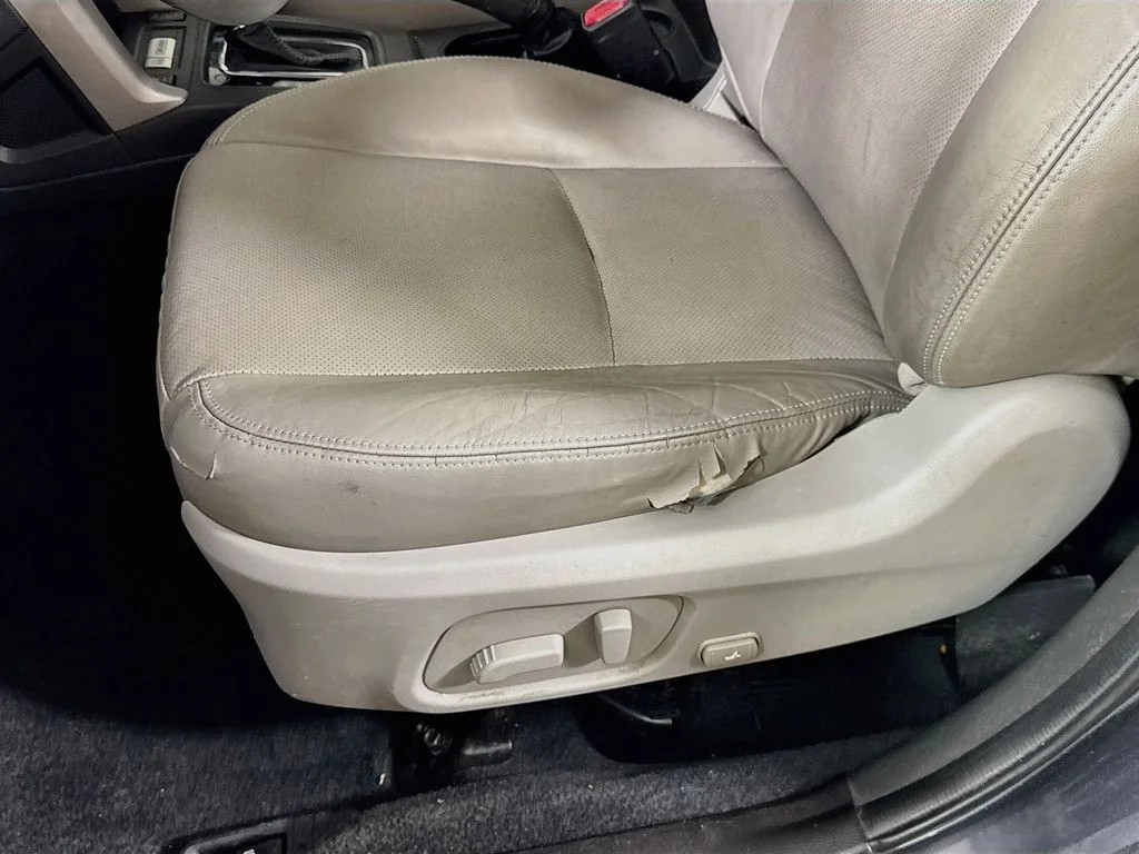 Used 2015 Gray Subaru 2.5i Touring image 23