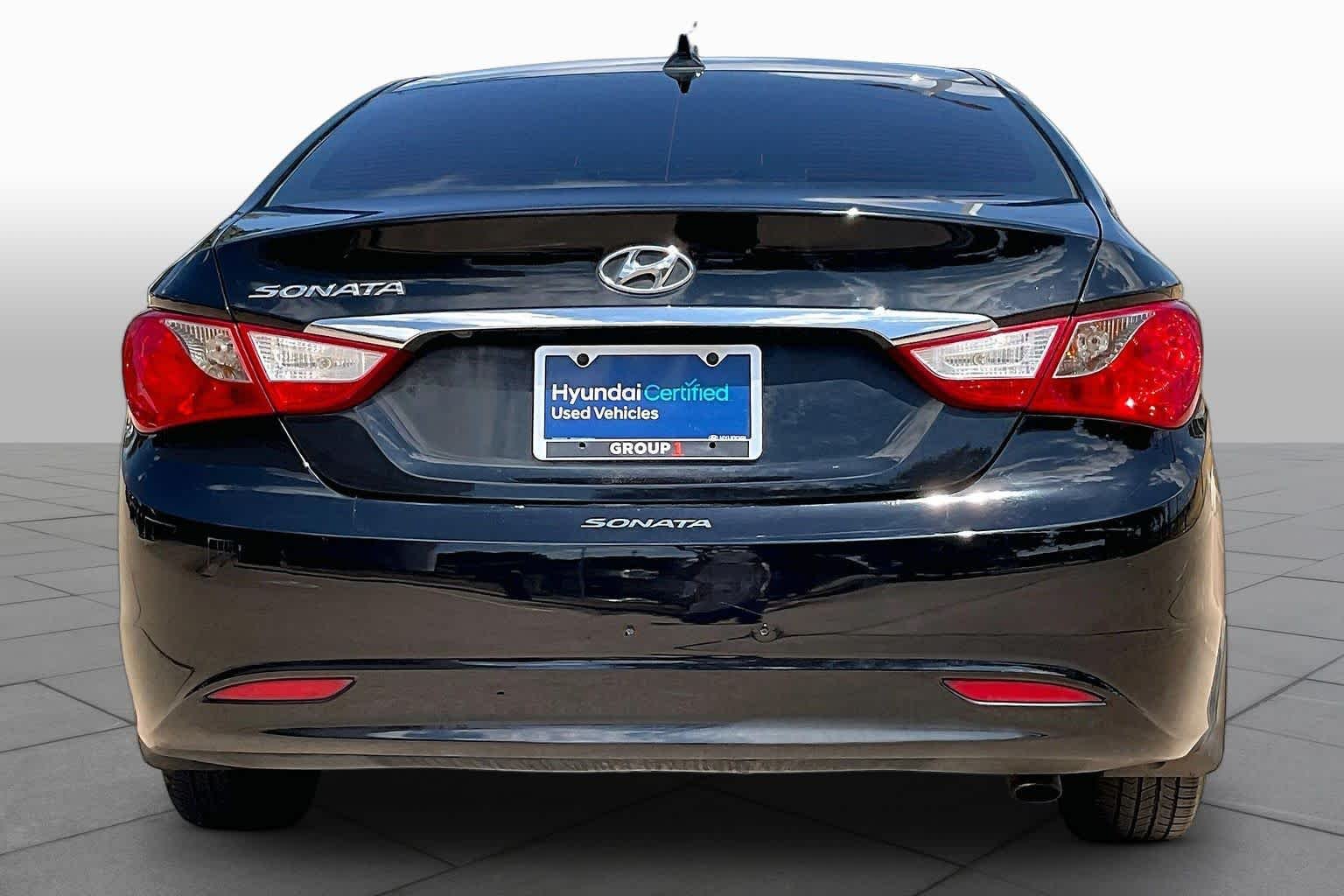 Pre-Owned 2013 Hyundai Sonata GLS