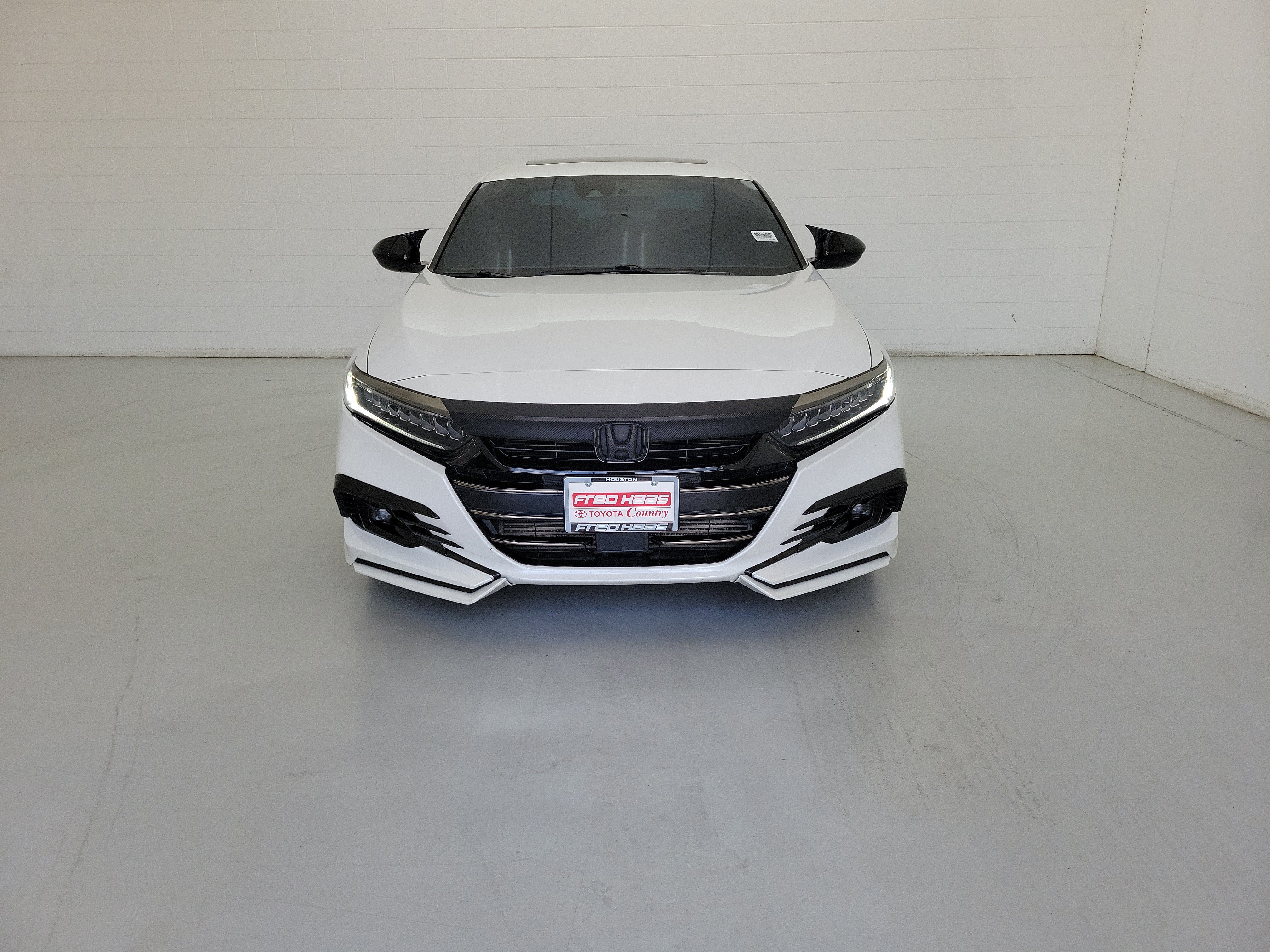 Used 2021 Platinum White Pearl Honda Sport 2.0T image 3