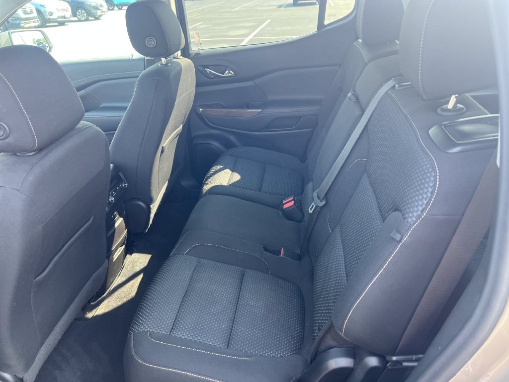 Used 2022 Gray GMC SLE image 15