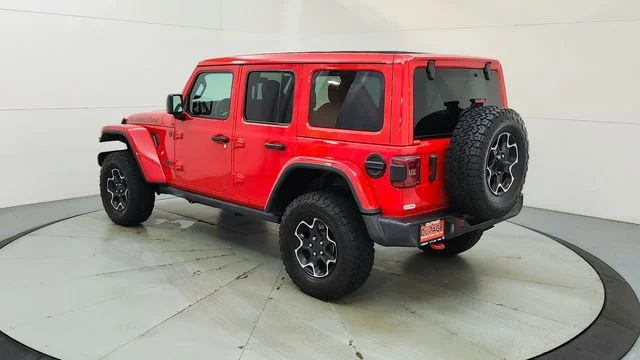 Used 2023 Red Jeep Rubicon image 7