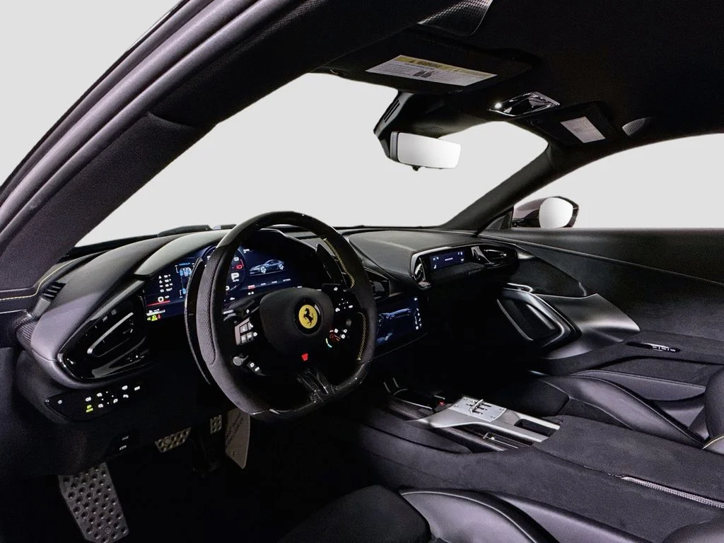 2026 Ferrari 12Cilindri Base - Photo 3