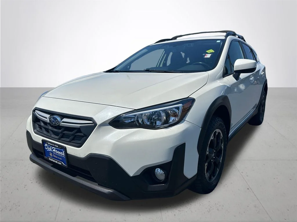Used 2022 Subaru Crosstrek Premium with VIN JF2GTAPCXN8254191 for sale in Kelso, WA