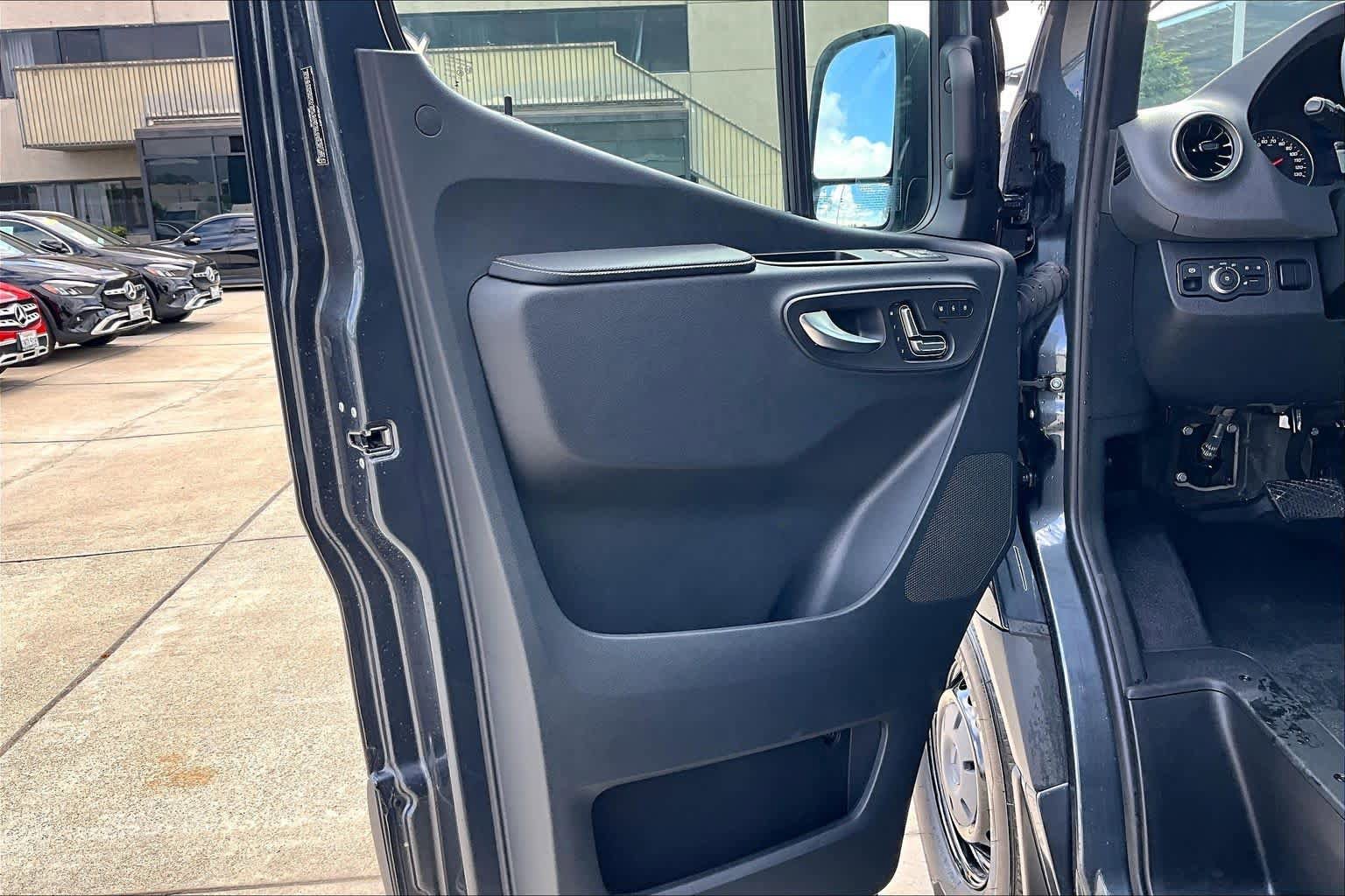 2025 Mercedes-Benz Sprinter Passenger Van Base - Photo 45
