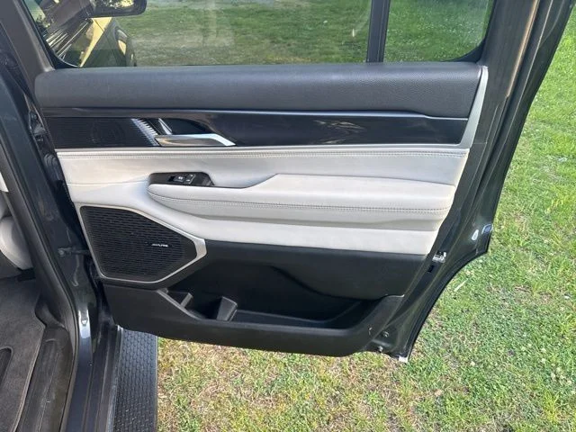 Used 2022 Gray Jeep Series I image 36