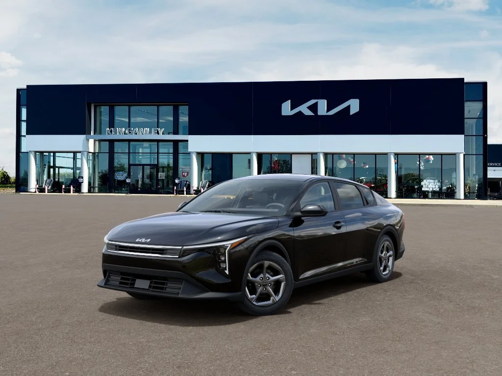 2027 Kia K4