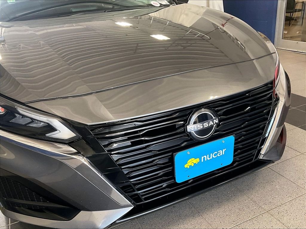 Certified Used 2023 Gray Nissan 2.5 SV image 31