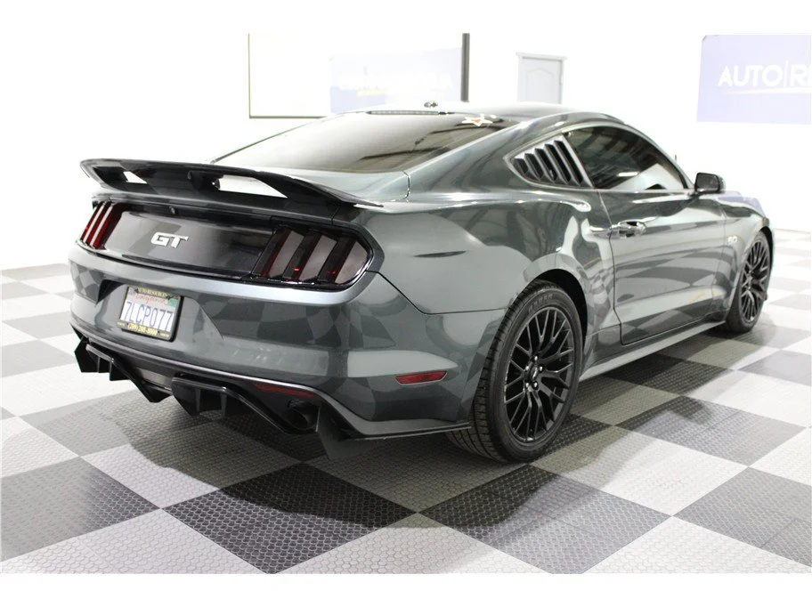 Used 2015 Gray Ford GT Premium Coupe 2D image 4