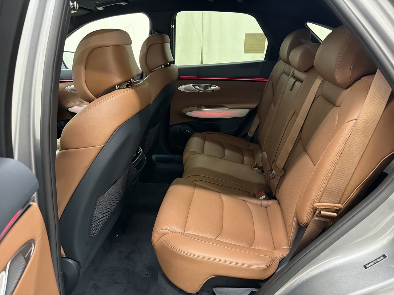 New 2026 Savile Silver Genesis 2.5T ADVANCED image 19