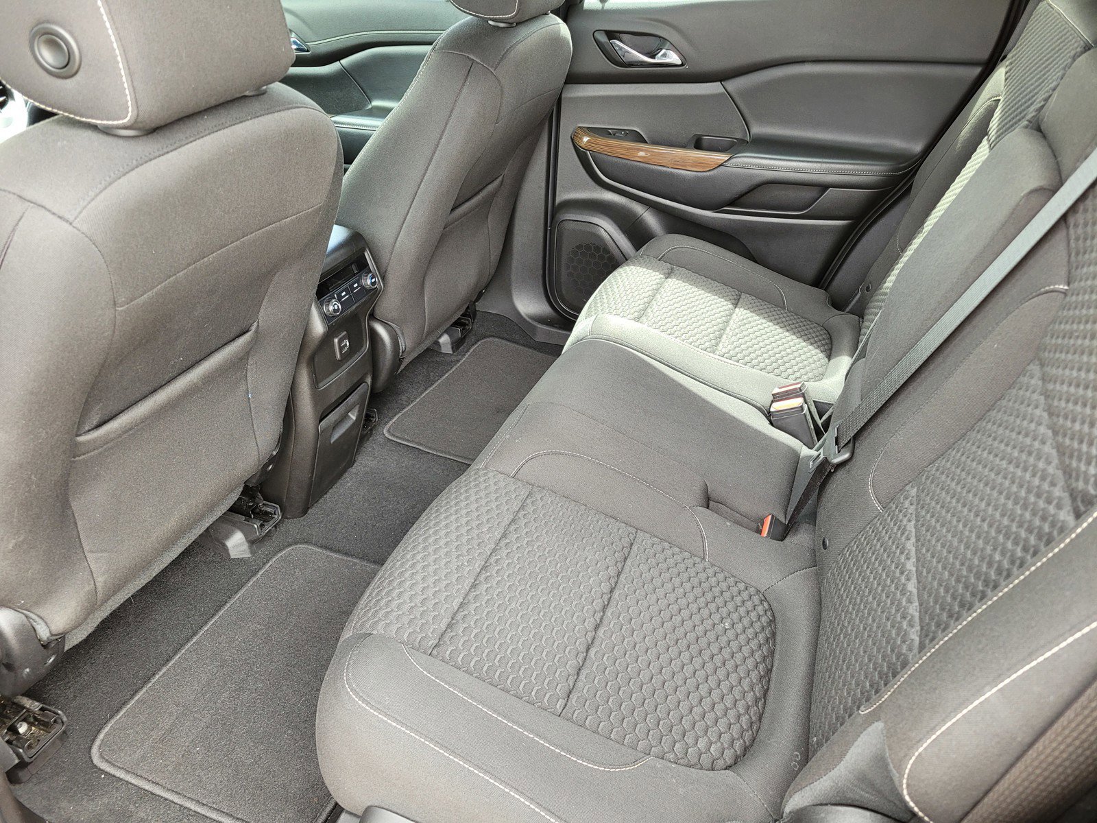 Used 2019 Red Quartz Tintcoat GMC SLE image 12