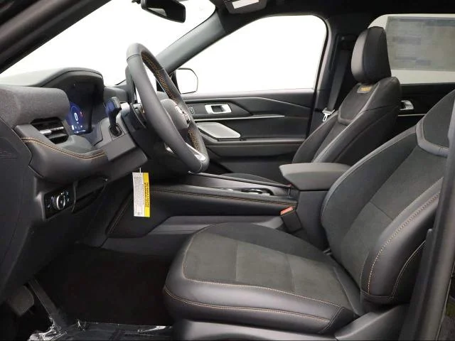 New 2026 Agate Black Metallic Ford Tremor® image 34
