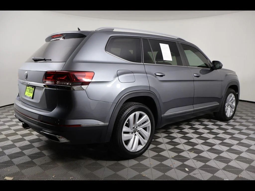 Used 2021 Gray Volkswagen SEL image 6