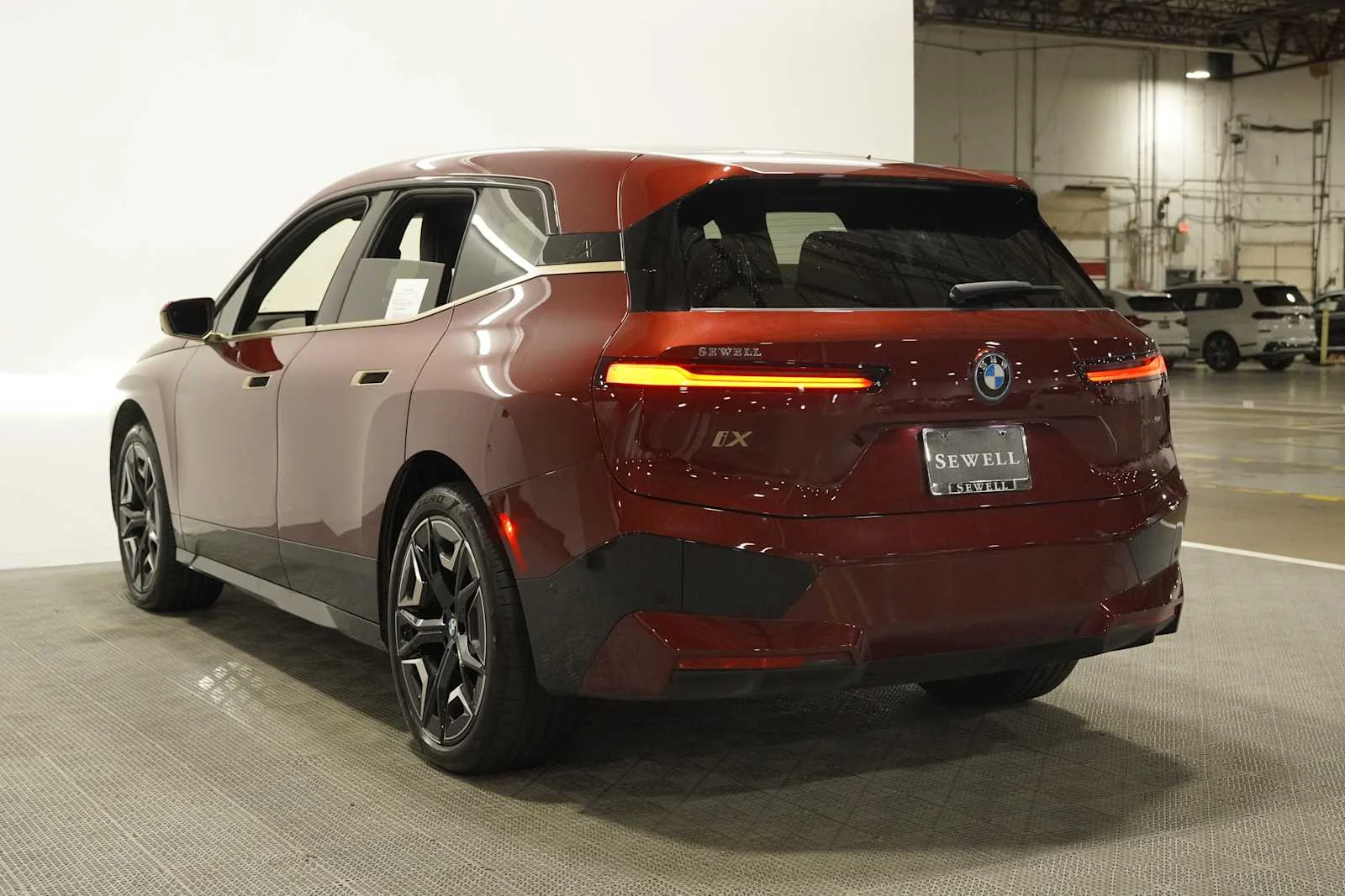 Certified Used 2024 Aventurin Red Metallic BMW xDrive50 image 6