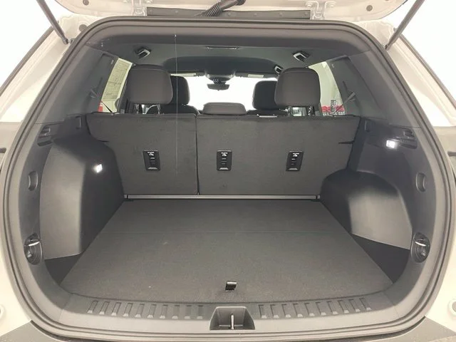 2026 Chevrolet Equinox LT - Photo 11