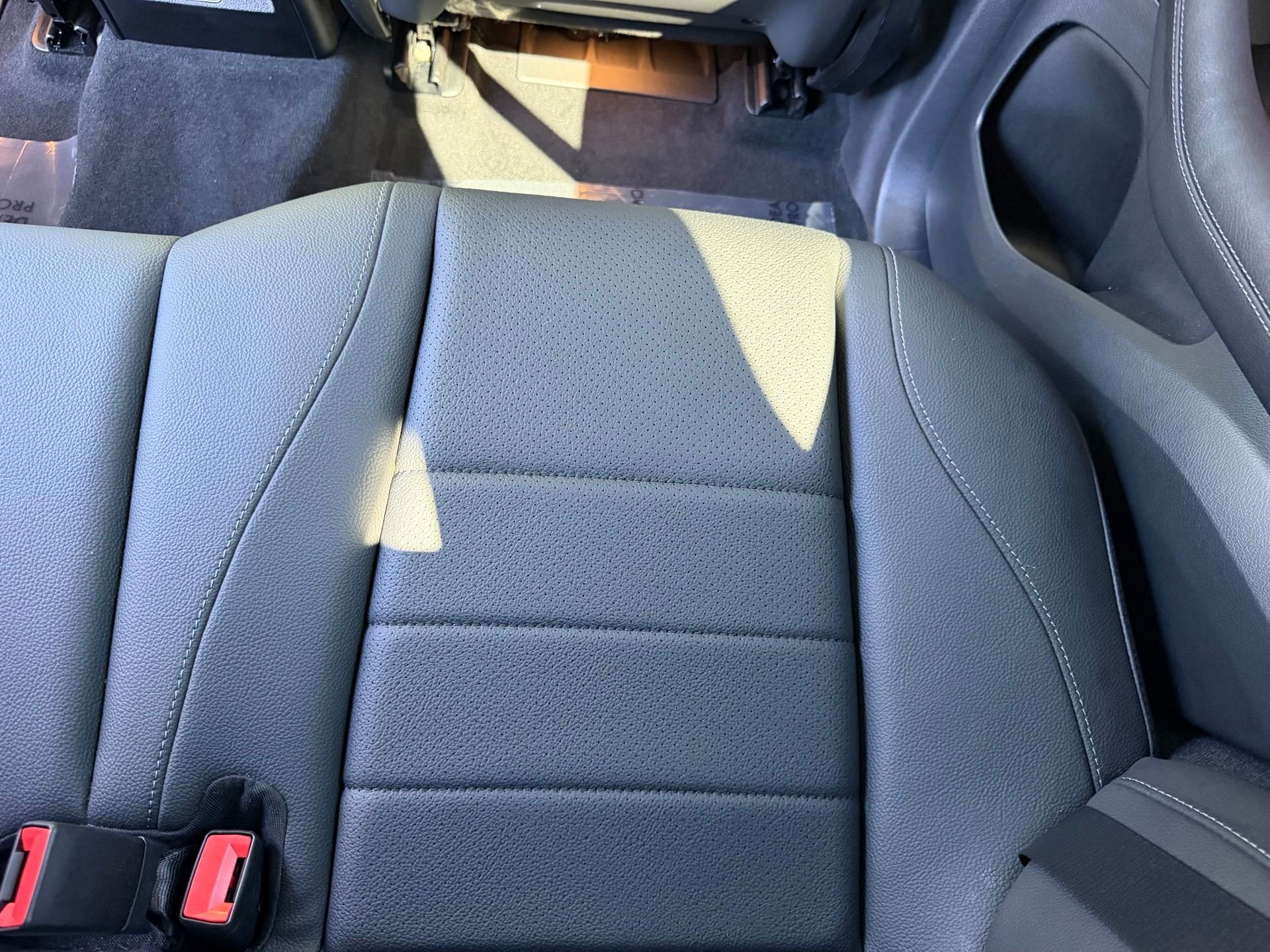 Certified Used 2025 Black Mercedes-Benz GLE 450e image 27