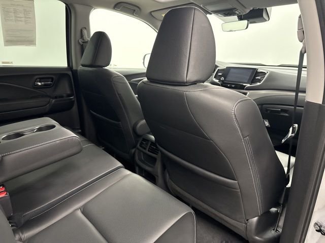 Used 2023 Silver Honda RTL image 25
