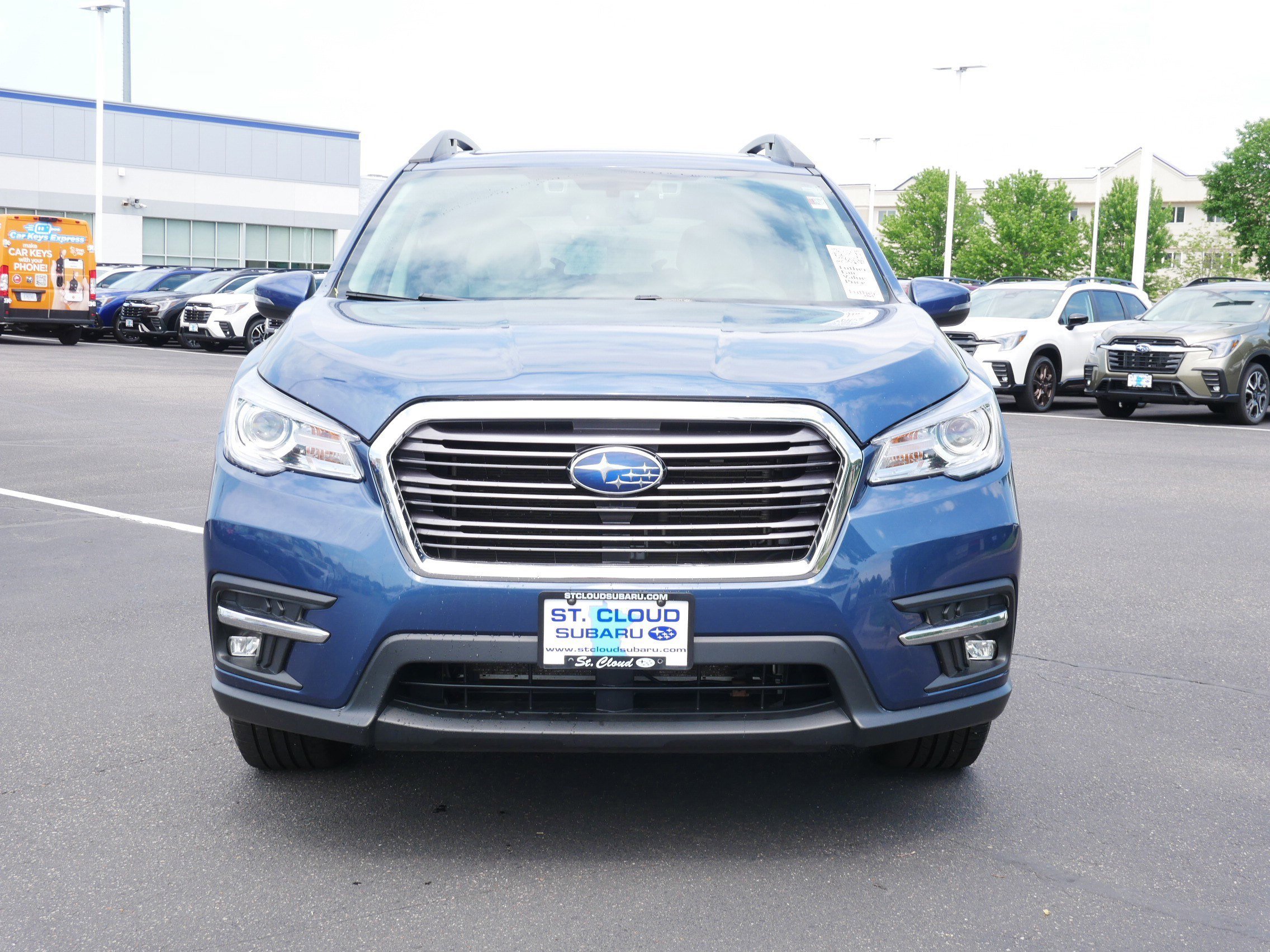 Used 2020 Subaru Ascent Limited with VIN 4S4WMAPD3L3438846 for sale in Saint Cloud, Minnesota