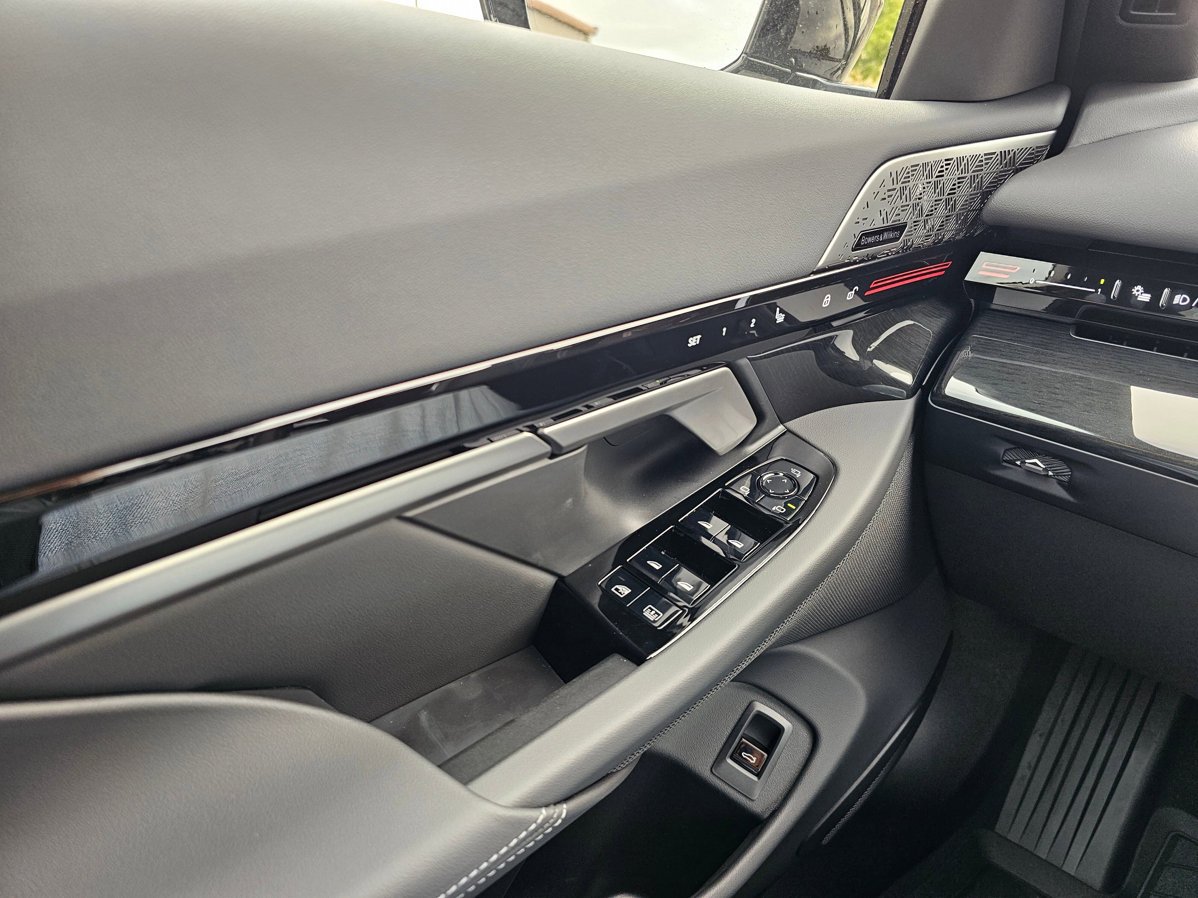 2026 BMW 5 Series 530i - Photo 29