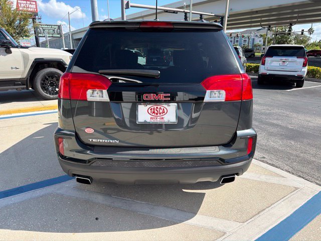 Used 2017 GRAPHITE GRAY METALLIC GMC SLT image 6