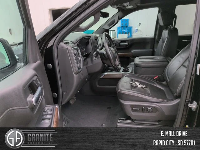 Used 2021 Black Chevrolet High Country image 10