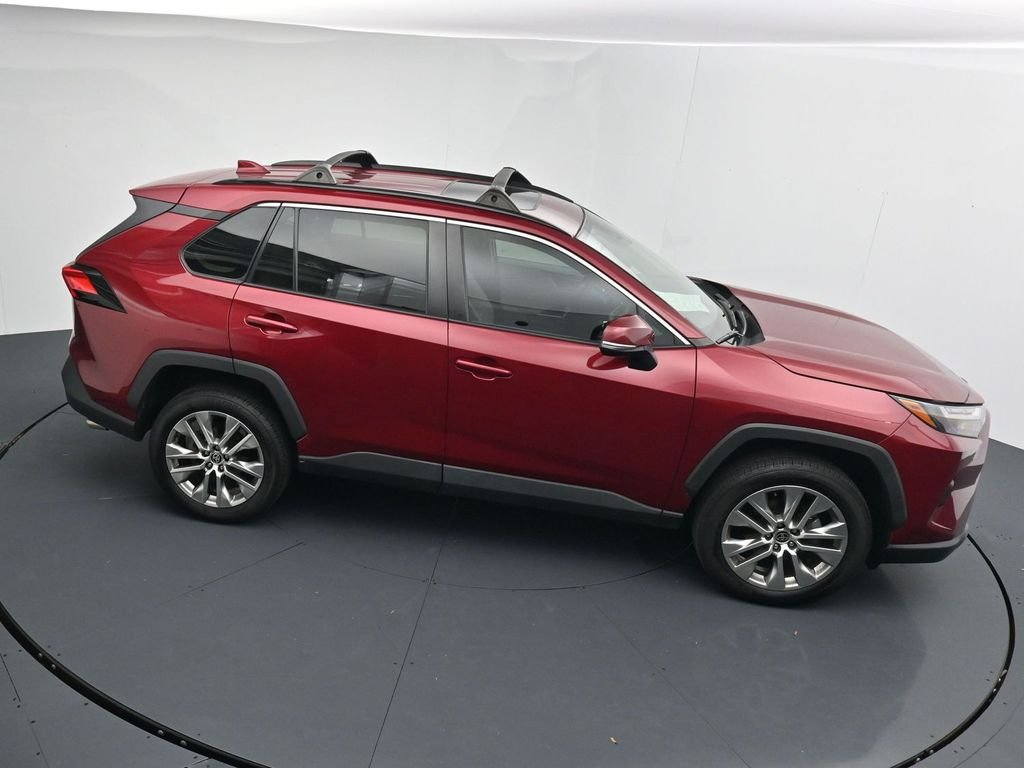 Used 2023 Red Toyota XLE Premium image 17