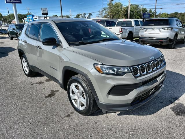Used 2023 Gray Jeep Sport 4x4 image 10
