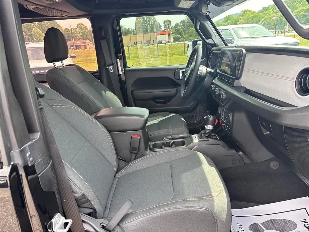 Used 2025 Black Jeep Willys image 12