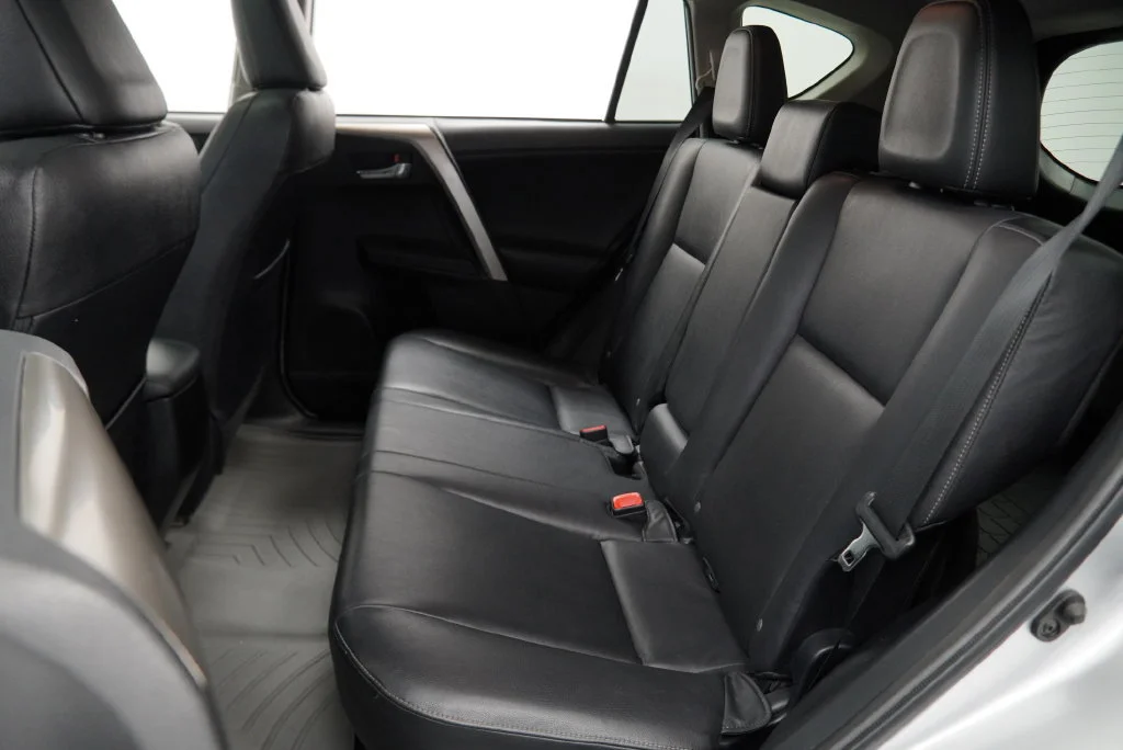 Used 2013 Silver Toyota Limited image 21