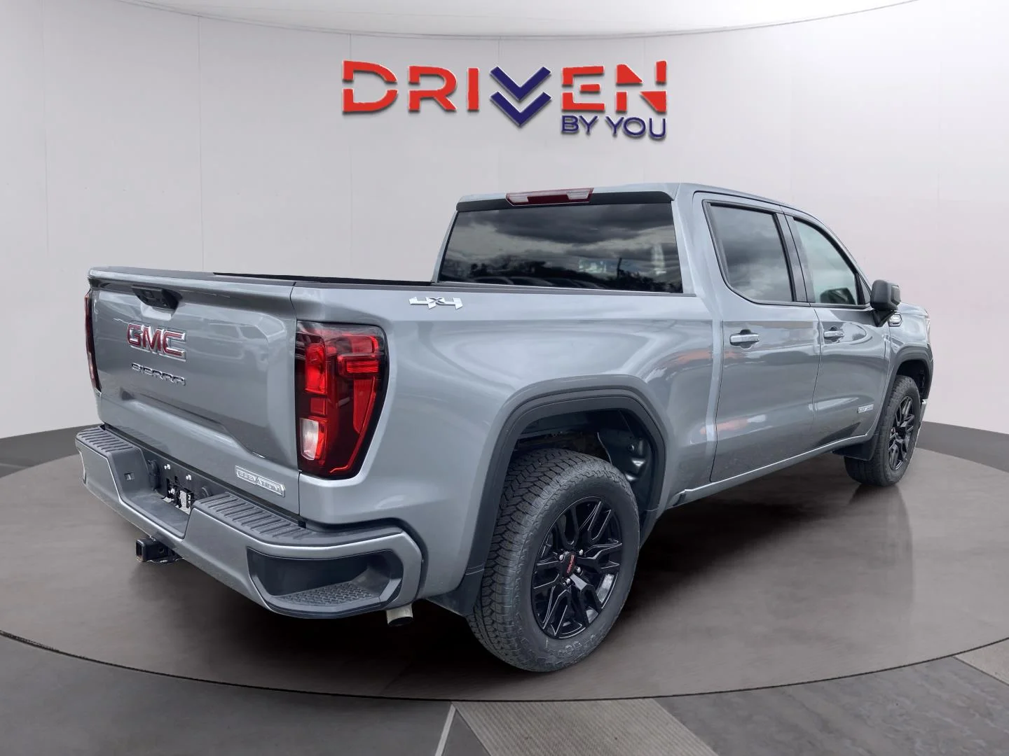 New 2026 Sterling Metallic GMC Elevation image 5
