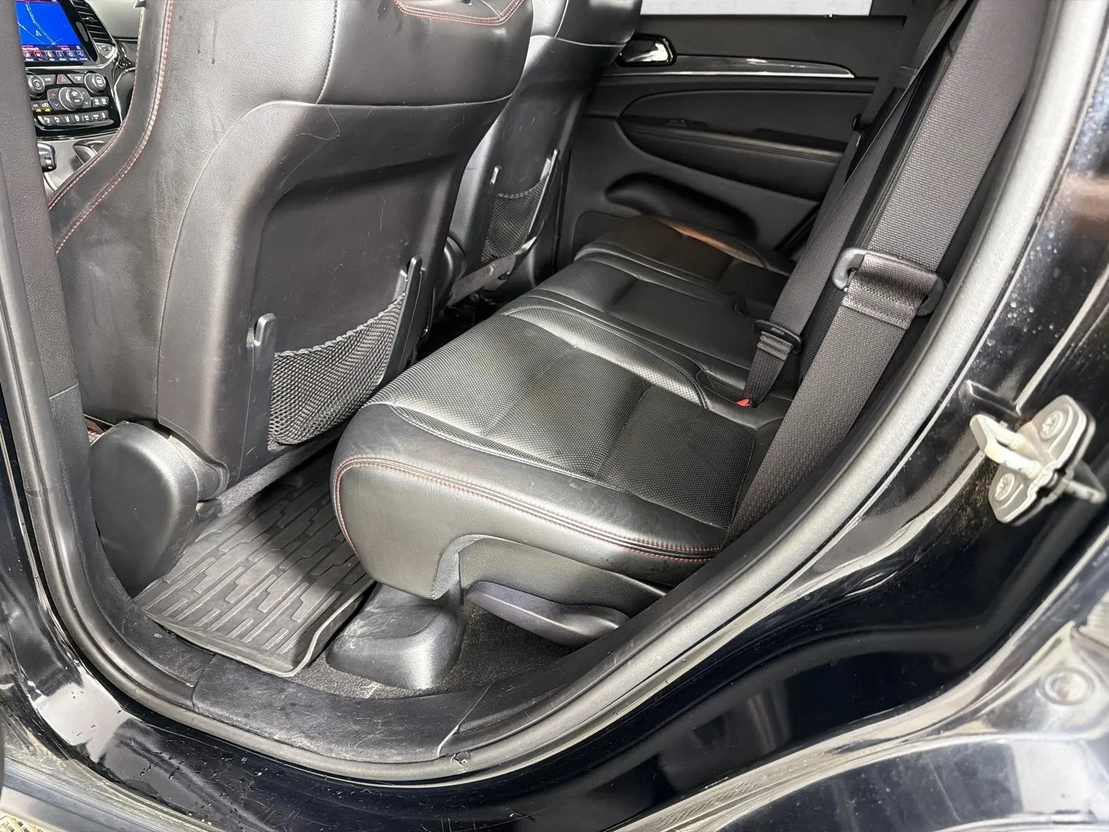 Used 2020 Gray Jeep Trailhawk image 23