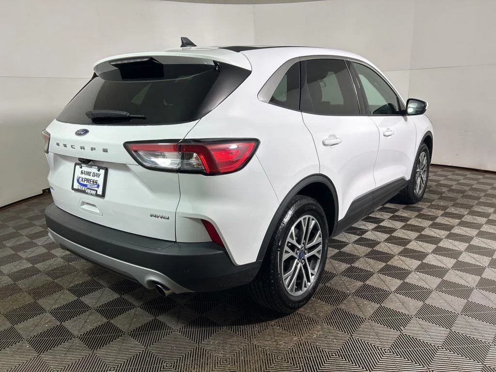 Used 2022 Oxford White Ford SEL image 6