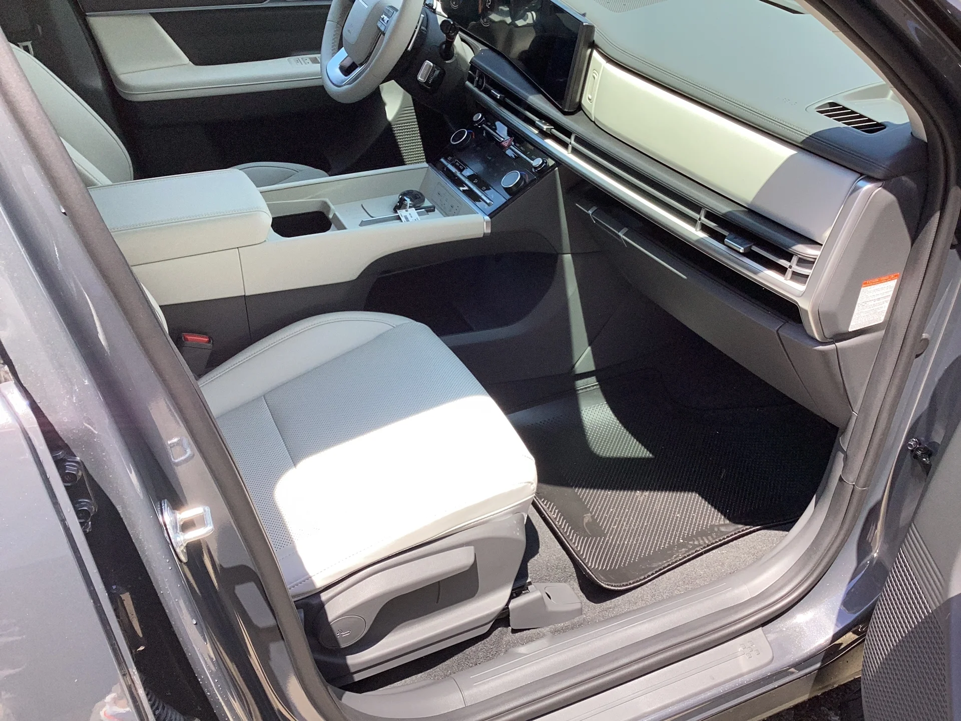 New 2026 Ecotronic Gray Metallic Hyundai SEL image 12