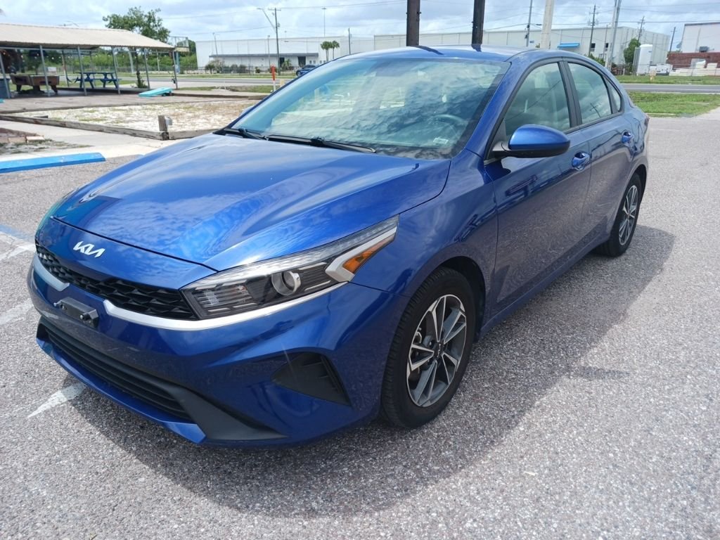 2024 Kia Forte LXS - Photo 7