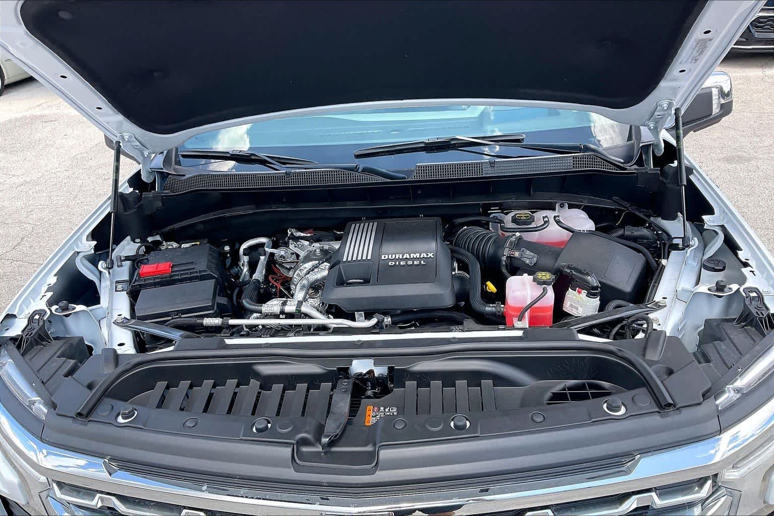 2026 Chevrolet Silverado 1500 LTZ - Photo 16