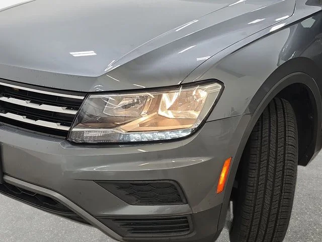 Used 2019 Platinum Gray Metallic Volkswagen 2.0T S image 30