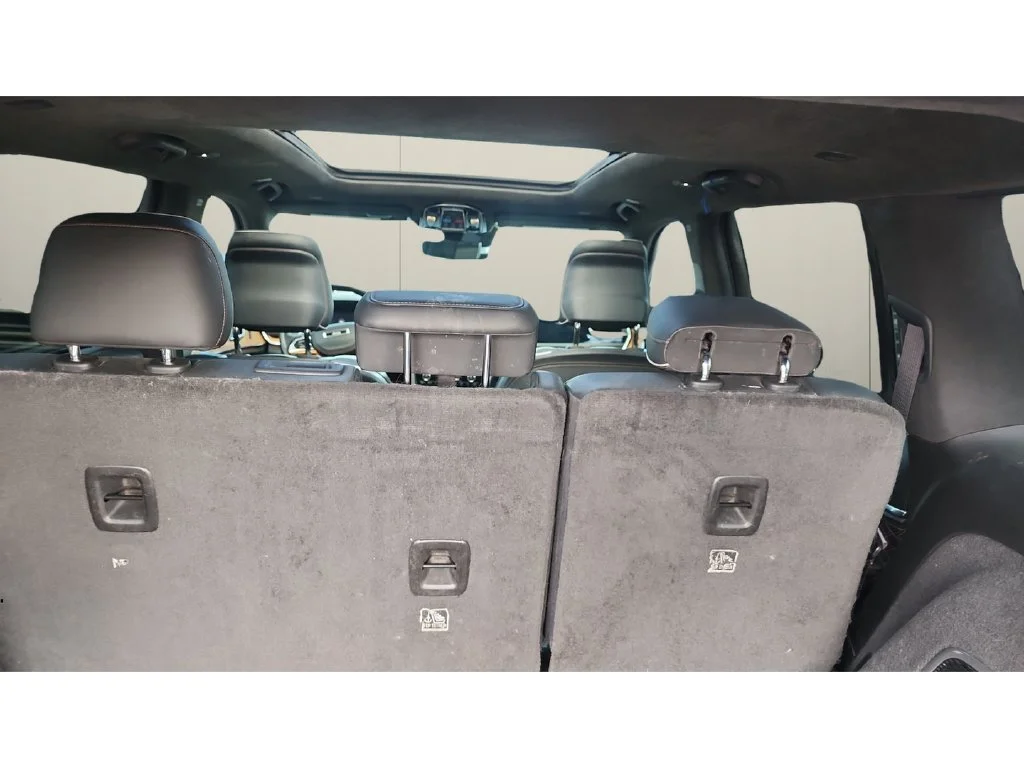 Used 2022 Black Jeep Summit Reserve image 11