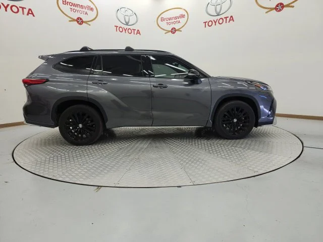 Used 2023 Gray Toyota XSE image 3