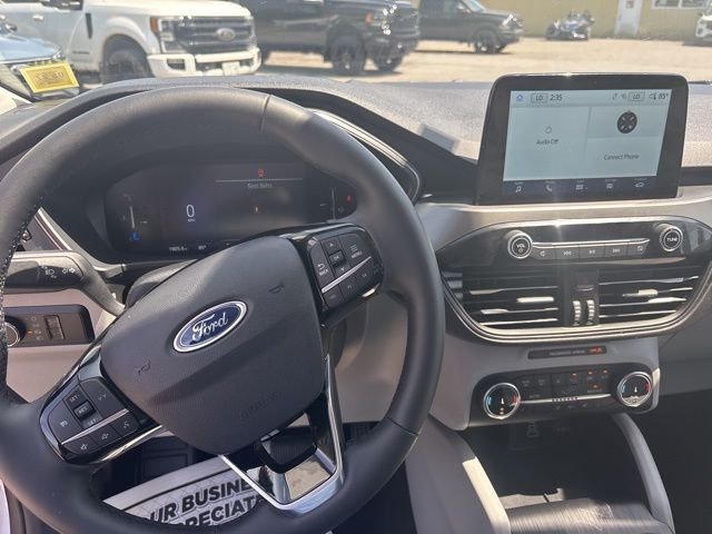 Used 2025 Silver Ford Active image 13
