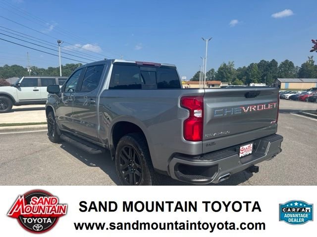 Used 2025 Gray Chevrolet RST image 5