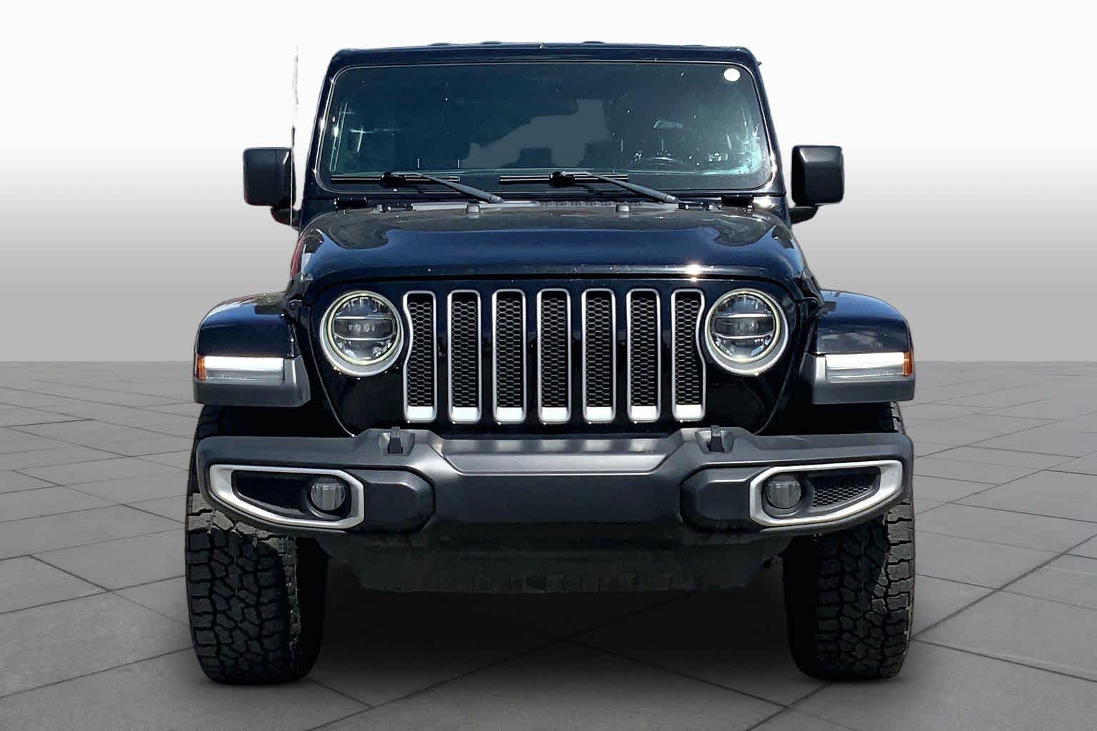 Used 2020 Black Clearcoat Jeep Sahara image 4